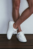 Grace Loves Lace Essential Sneaker en cuir blanc 